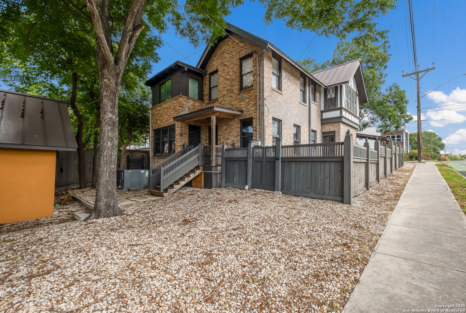 162 Davis B