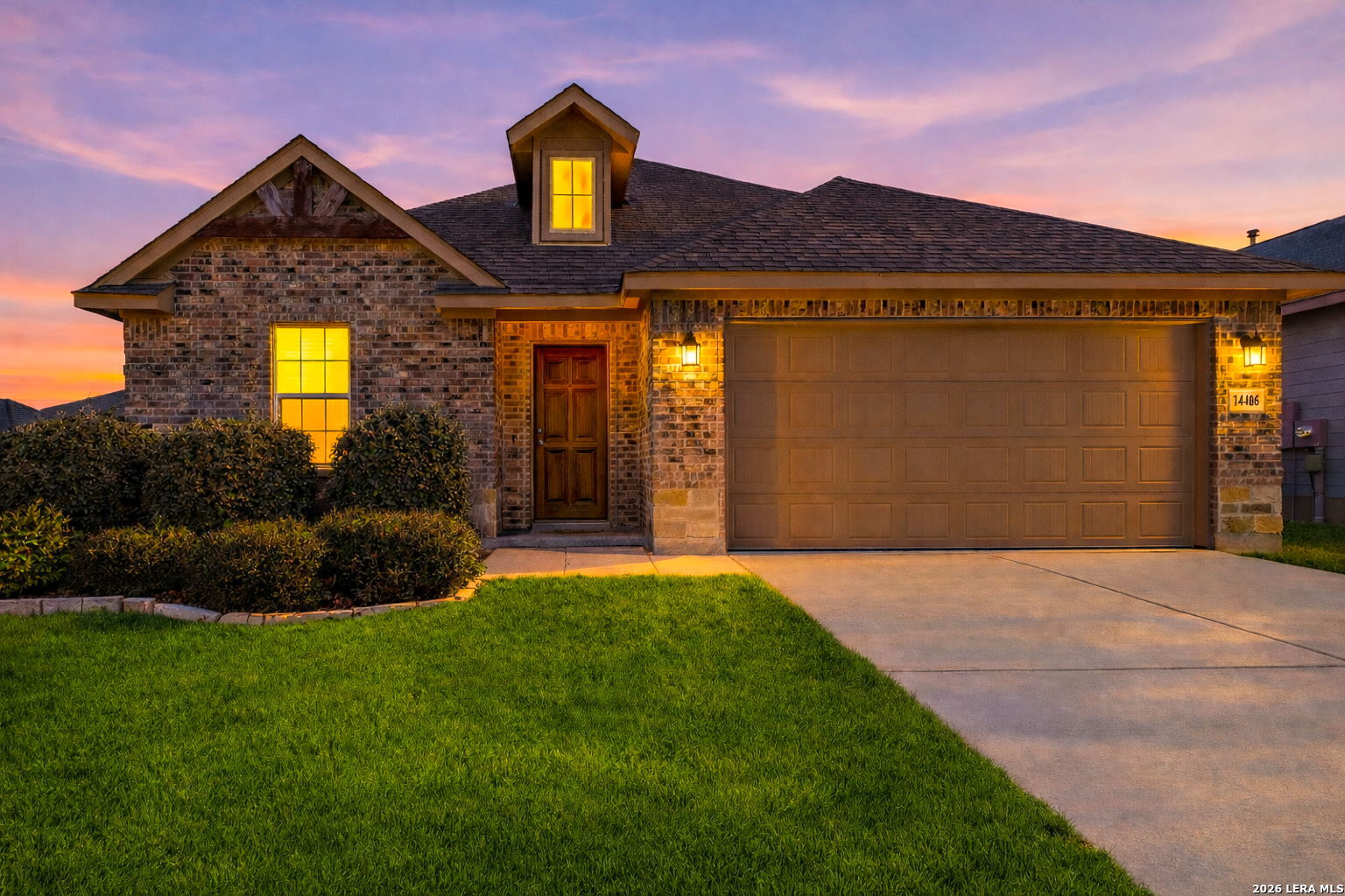 Search 14406 RIFLEMAN RD