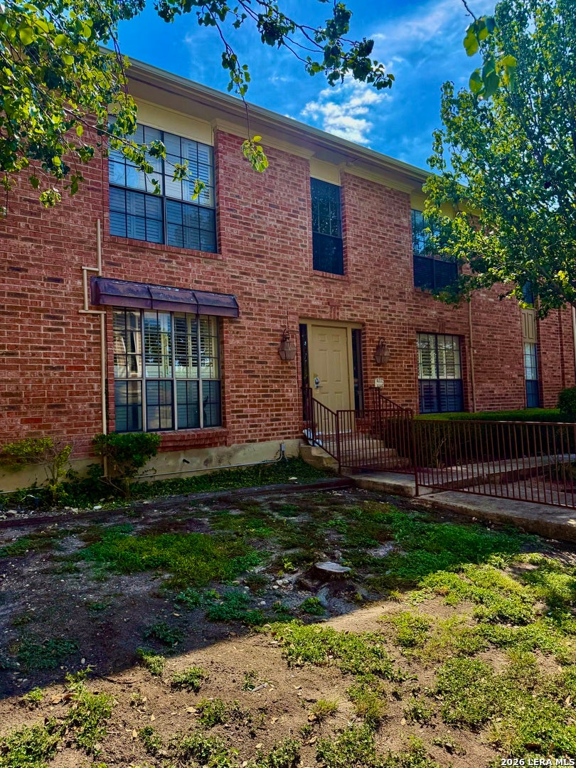 Photo of 7815 Broadway 404D #404D, San Antonio, TX 78209 (MLS # 2019991)