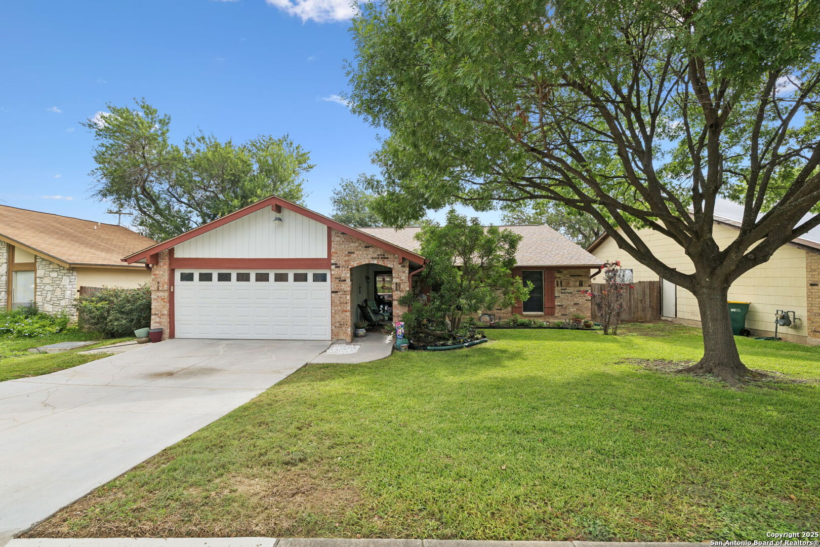 7847 Grass Hollow
