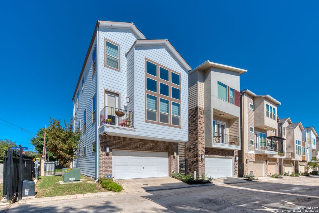 Photo of 3839 Harry Wurzbach 12 #12, San Antonio, TX 78209 (MLS # 1915025)