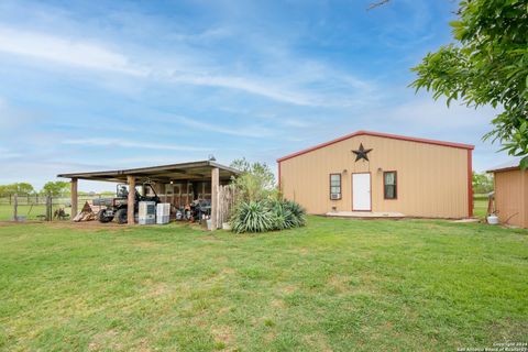 A home in Devine