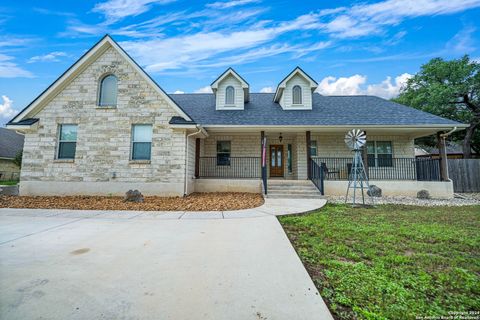 261 Gallagher Dr, Canyon Lake, TX 78133 - #: 1773653