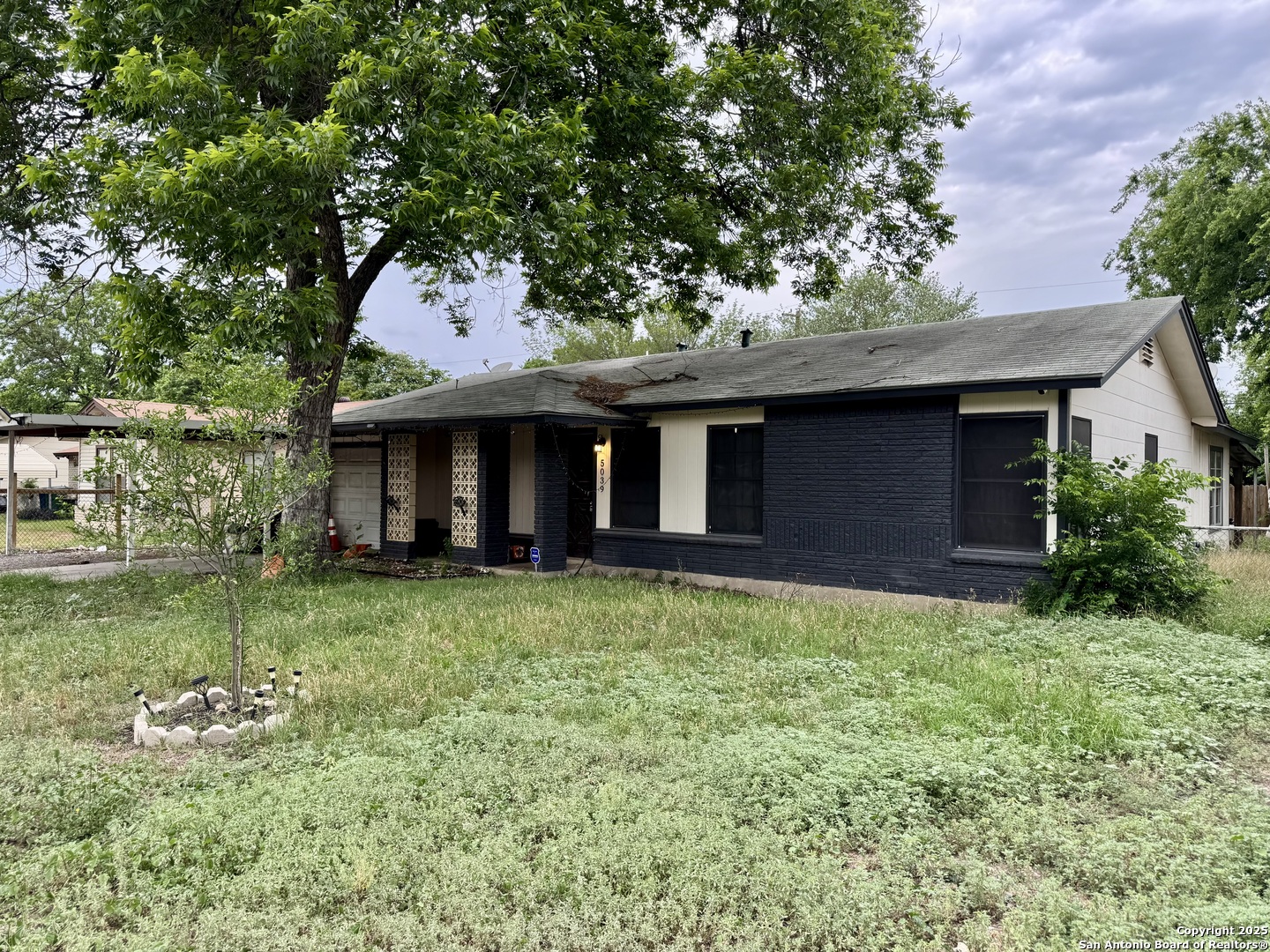 5039 Bayhead