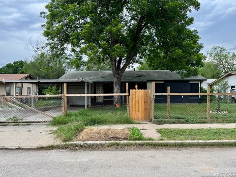 5039 Bayhead San Antonio TX 78220