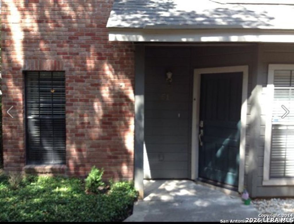 Photo of 51 CHAPEL HILL CIR 51 #51, San Antonio, TX 78240 (MLS # 1992572)