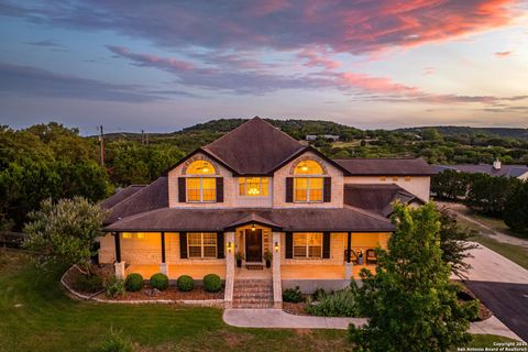 154 Lake View Dr Boerne TX 78006