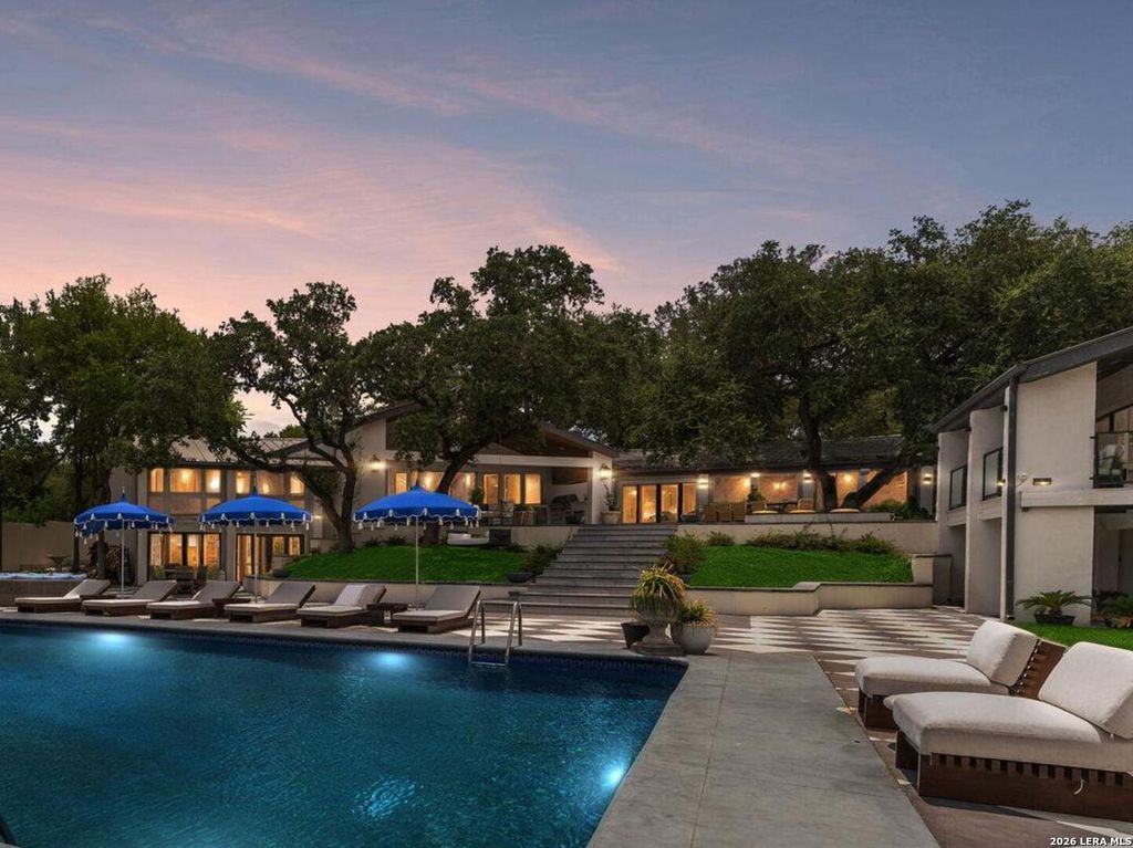 Photo of 167 Country, San Antonio, TX 78209 (MLS # 1892959)