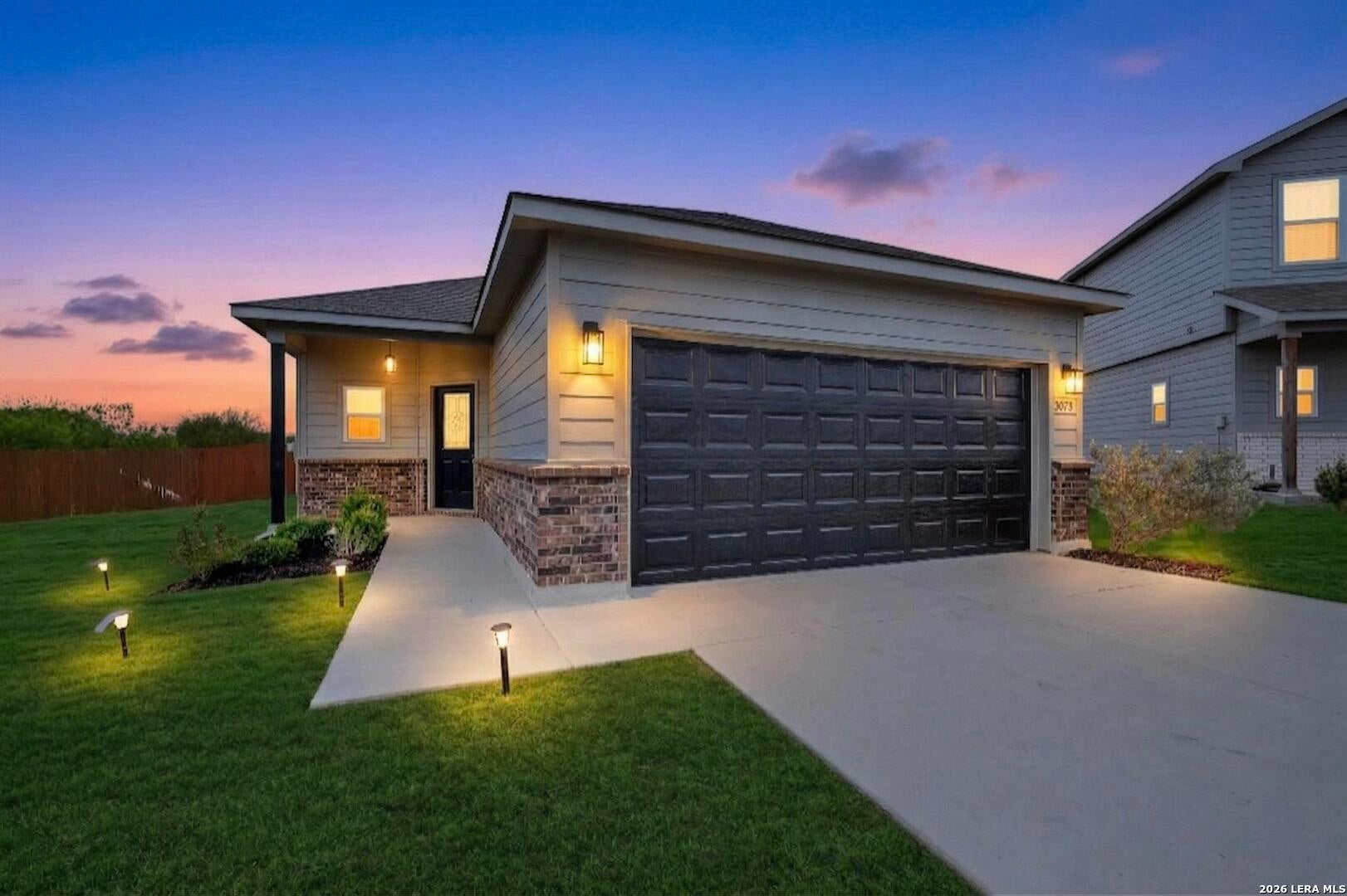 3038 LAGUNA CLFS
