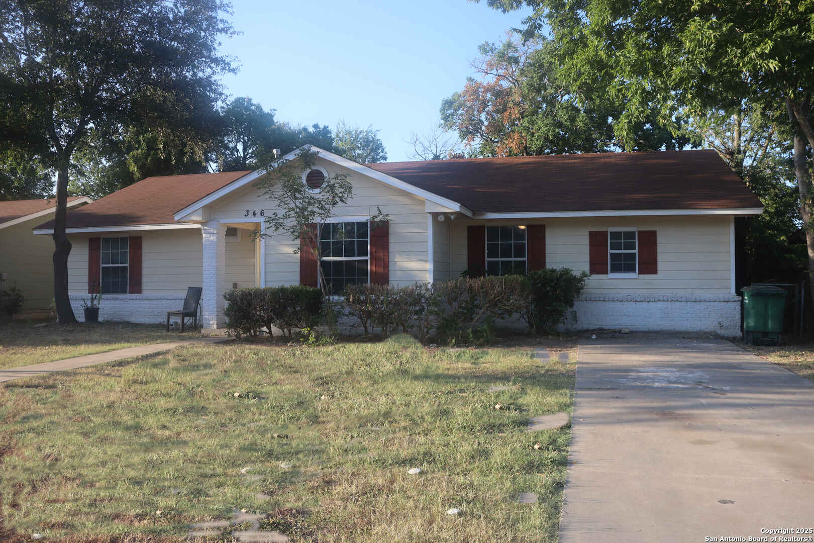 346 Ashland
