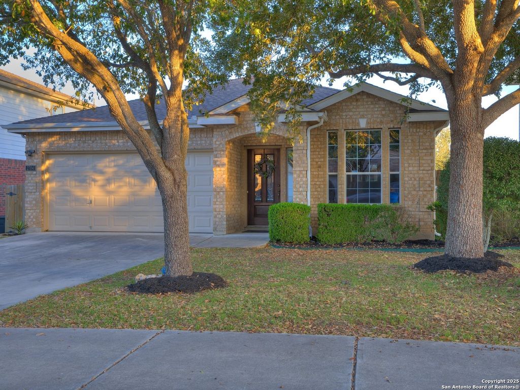 listing image 0