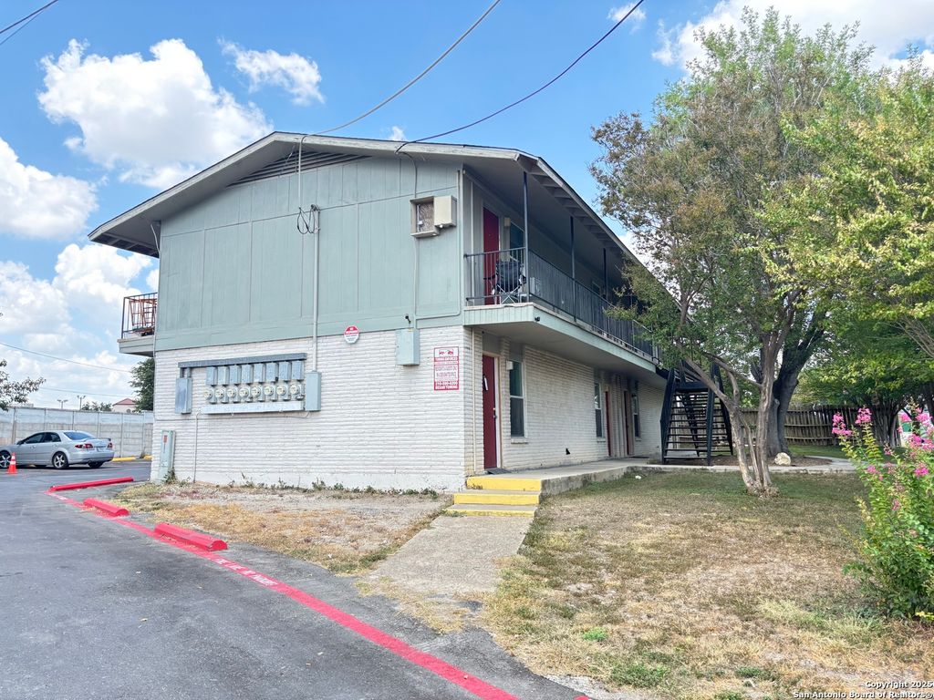 Photo of 5602 Bienville D-2 #D-2, San Antonio, TX 78233 (MLS # 1930333)