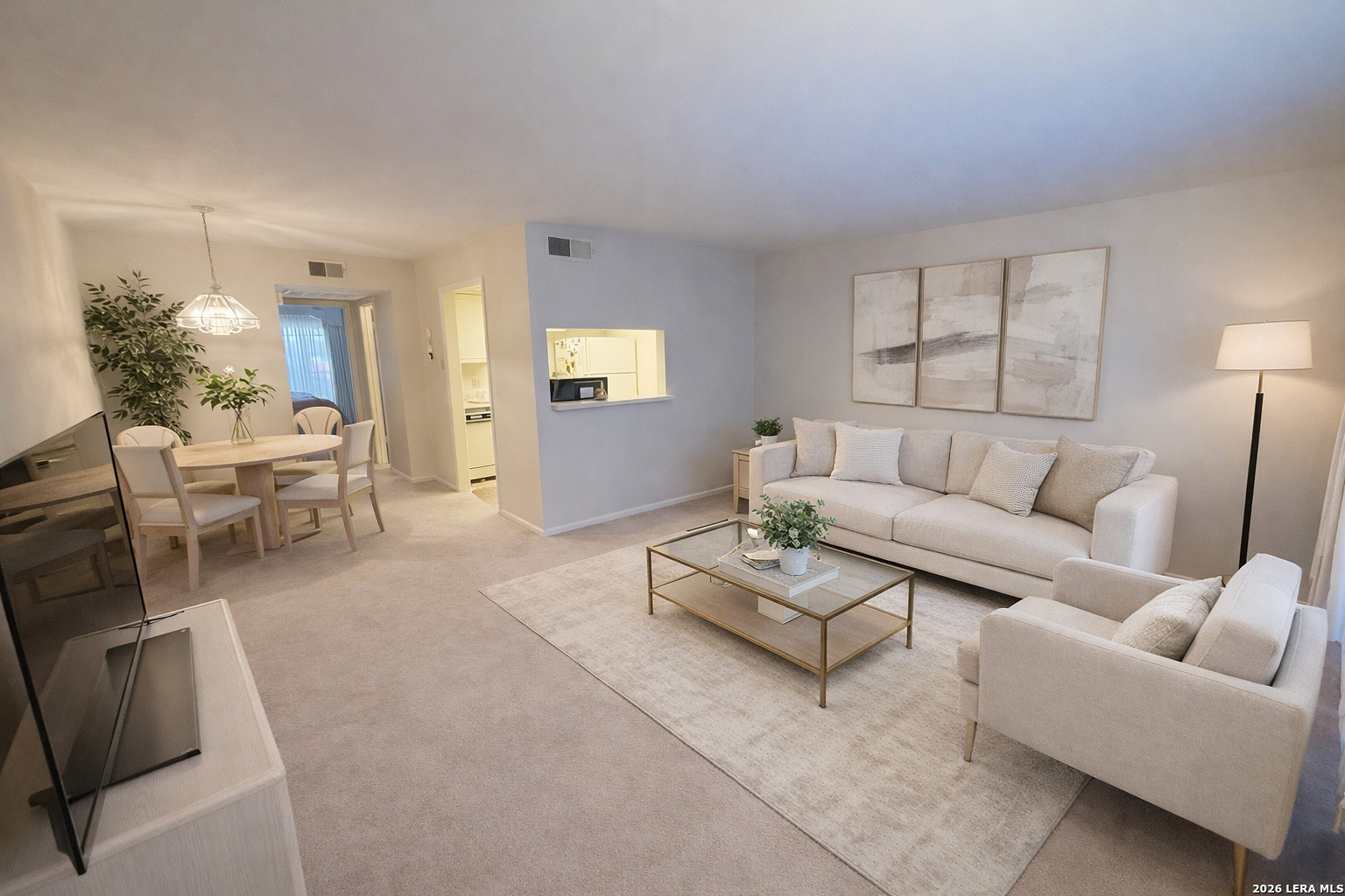 8401 N New Braunfels 213A