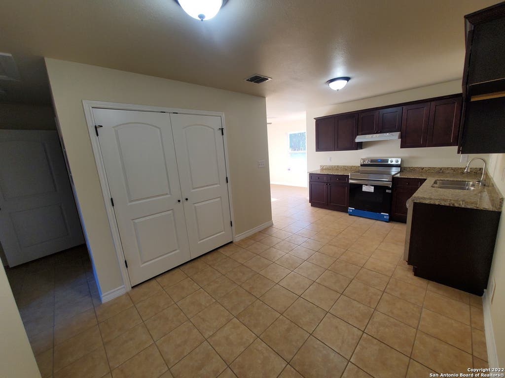 Photo of 7539 W DIXON RD 2 #2, Somerset, TX 78069 (MLS # 1955946)