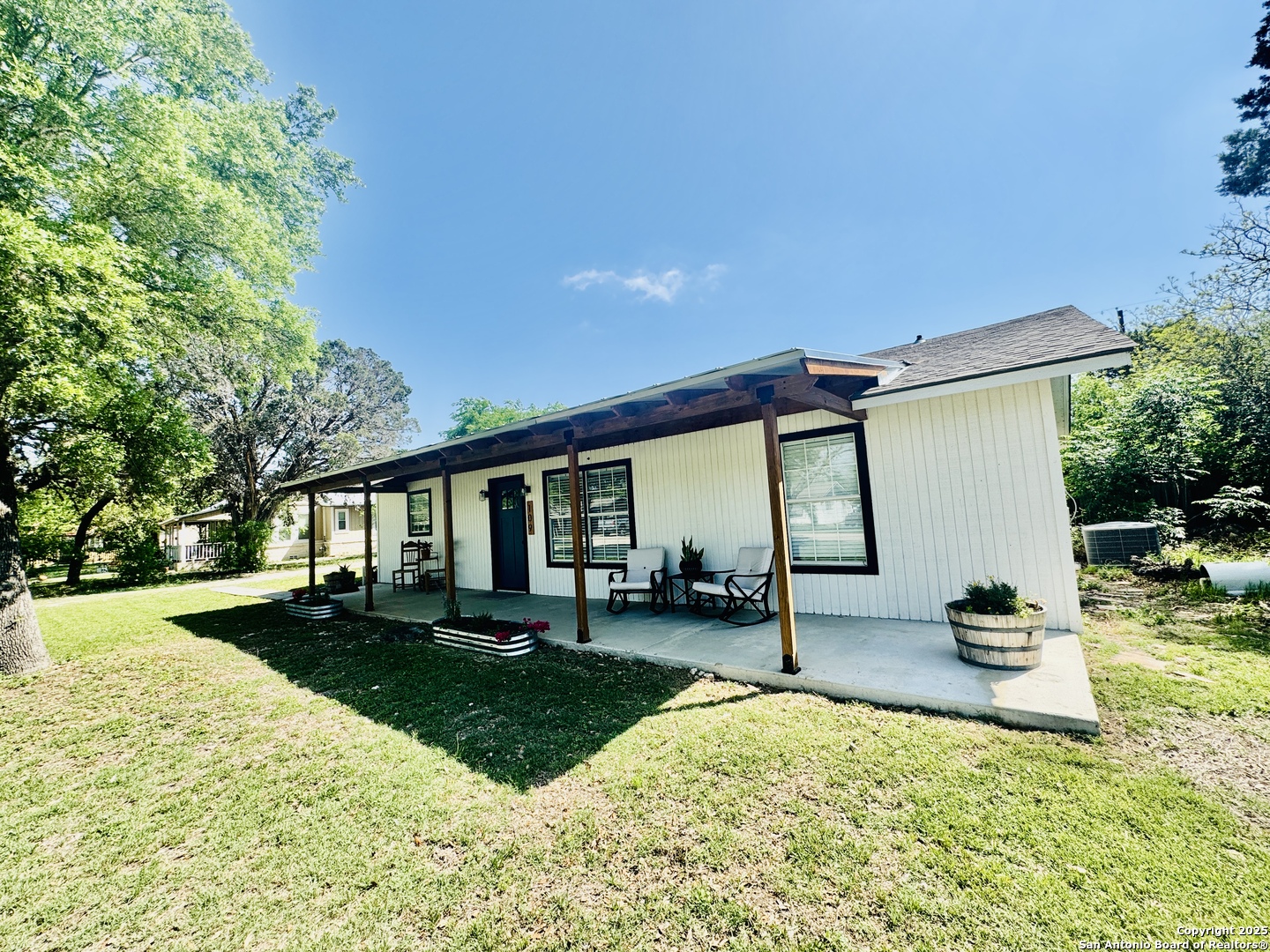Listing image 4
