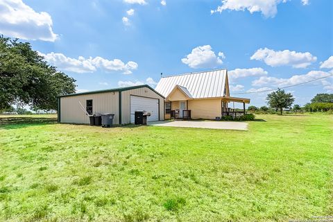 A home in Devine