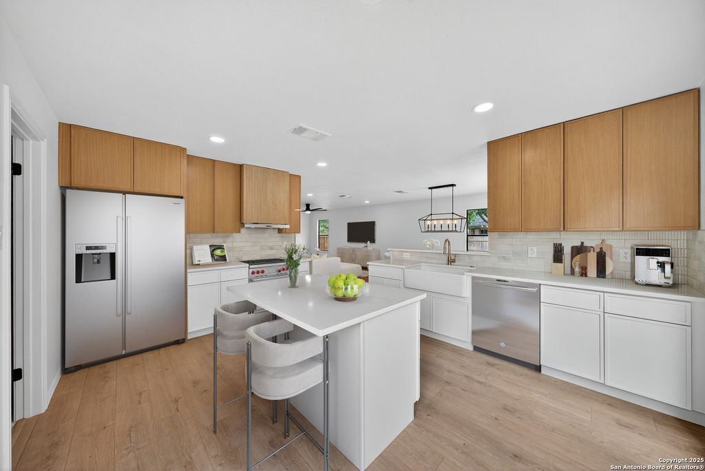 Photo of 12110 Branding Point, Helotes, TX 78023 (MLS # 1918296)