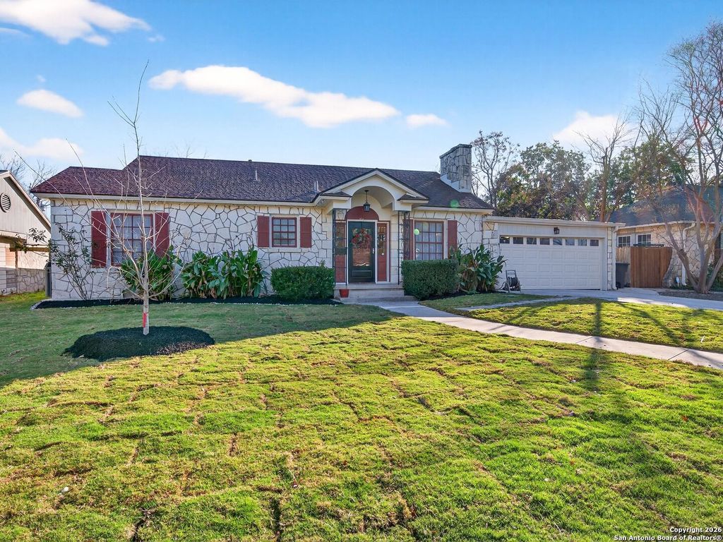 Photo of 166 Lovera Blvd, San Antonio, TX 78212 (MLS # 1934076)