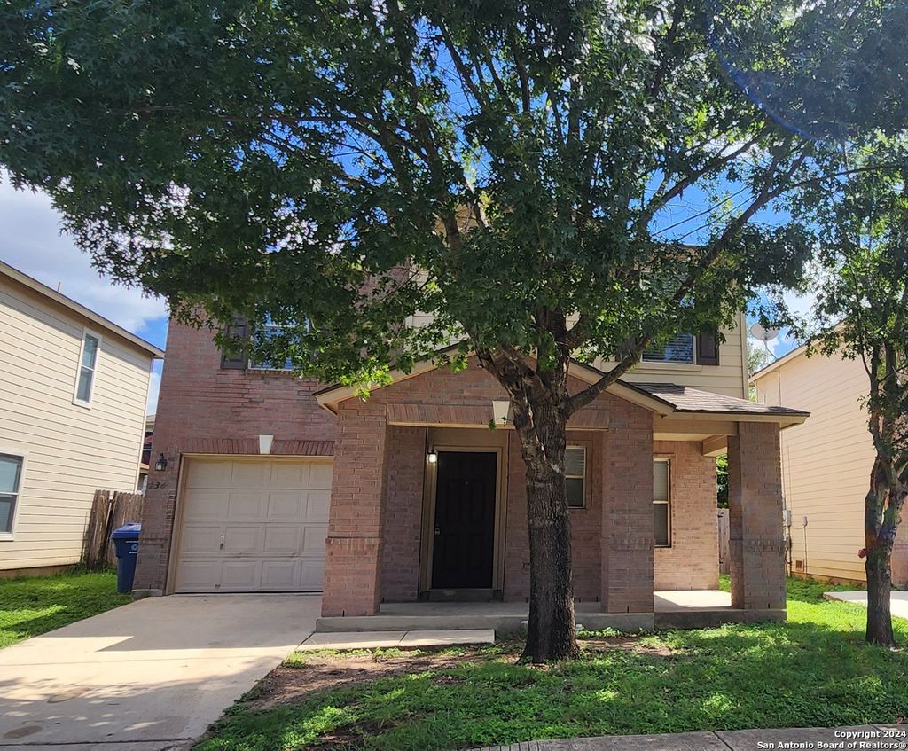 Photo of 134 Adelaide Oaks, San Antonio, TX 78249 (MLS # 1933980)