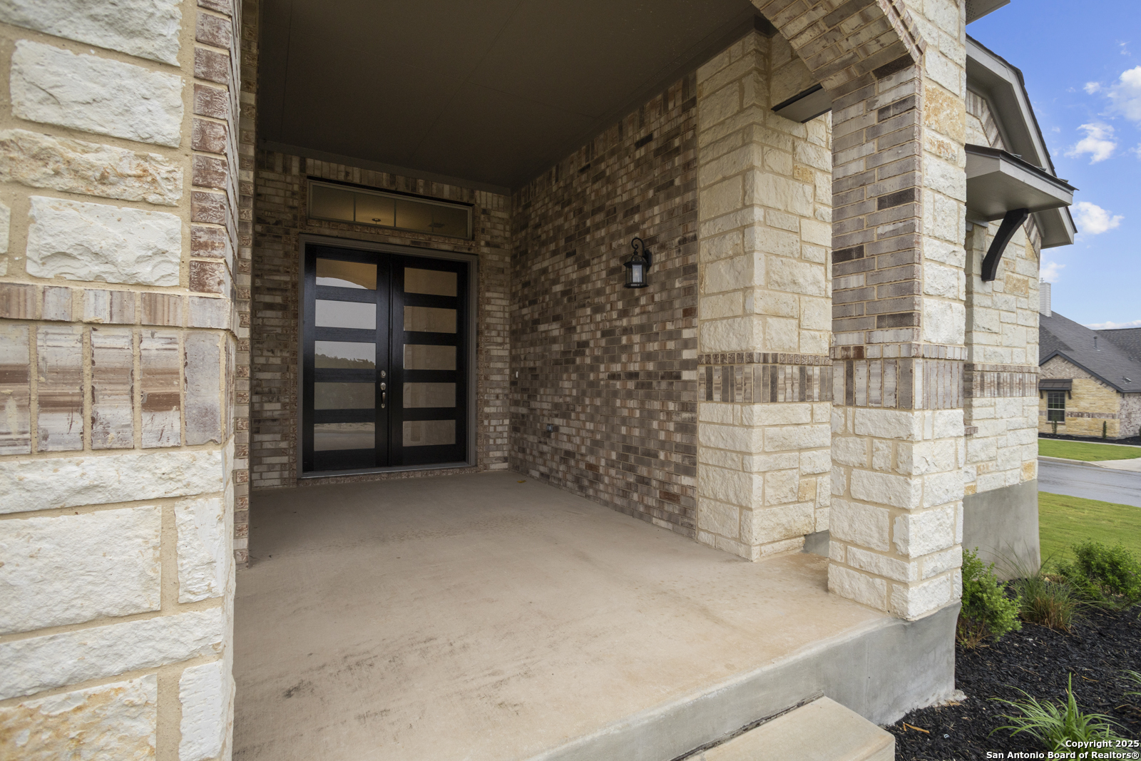 222 Poe Parkway