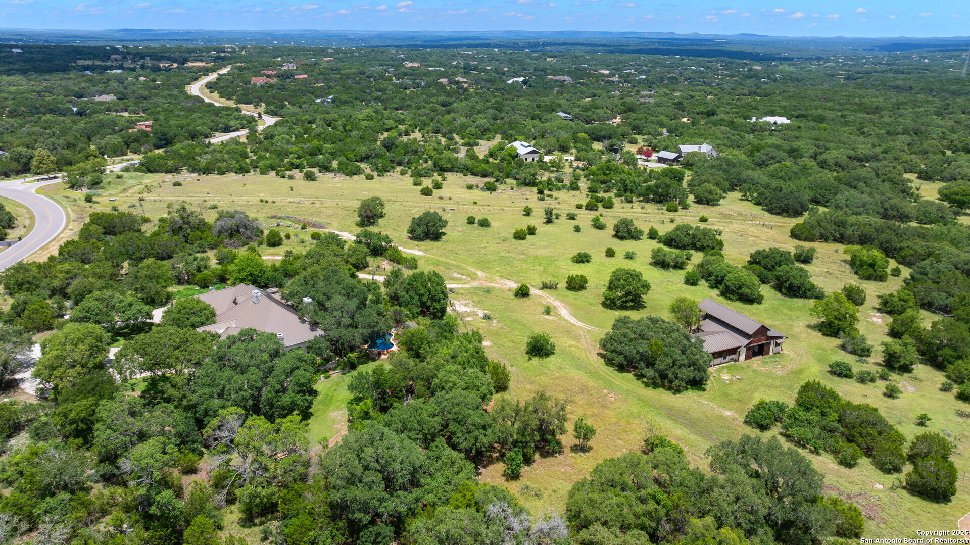 555 CORDILLERA TRACE