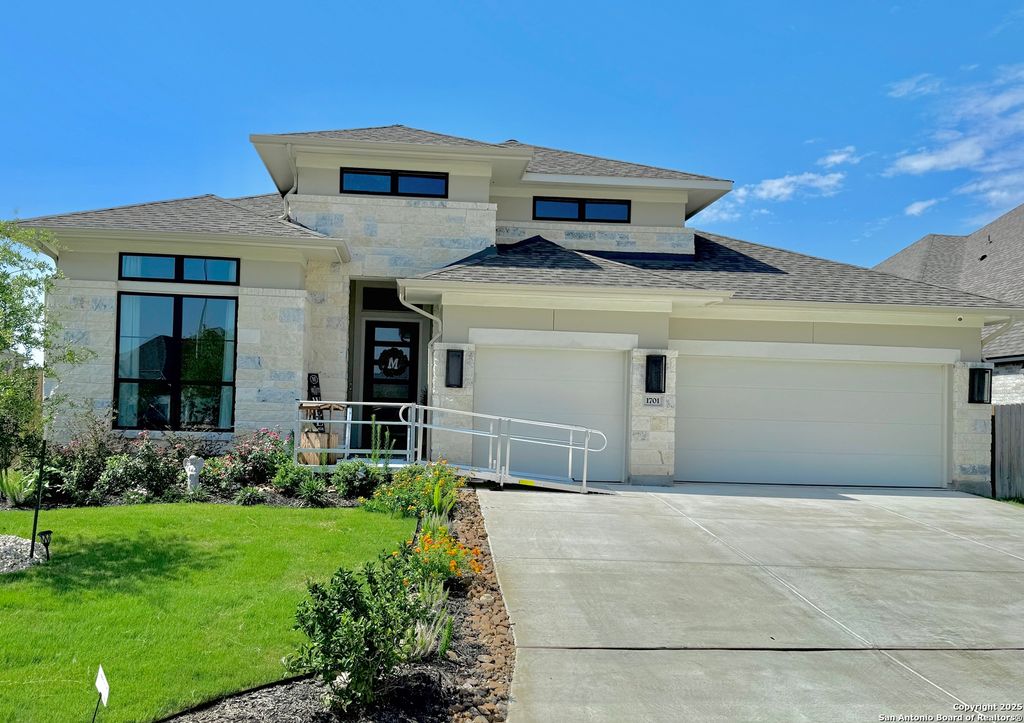 Photo of 1701 Field Brook, Seguin, TX 78155 (MLS # 1879900)