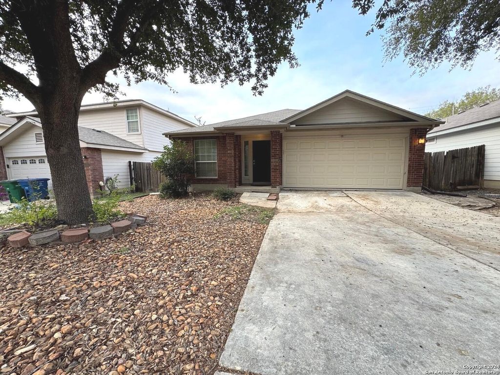 Photo of 10363 Tiger Paw, San Antonio, TX 78251 (MLS # 1920886)