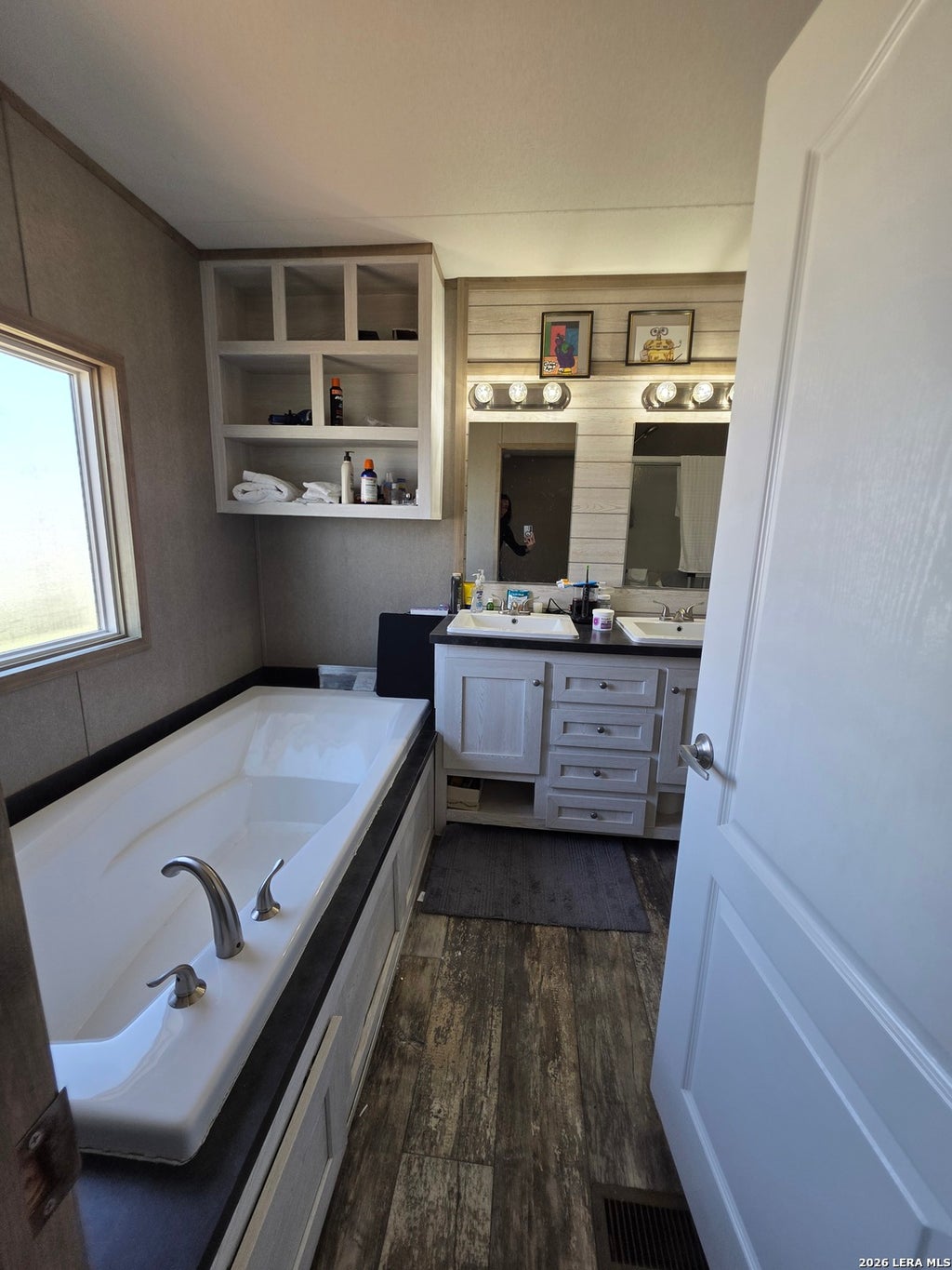 Photo of 7151 Woodlake Pkwy 374 #374, San Antonio, TX 78218 (MLS # 2019089)