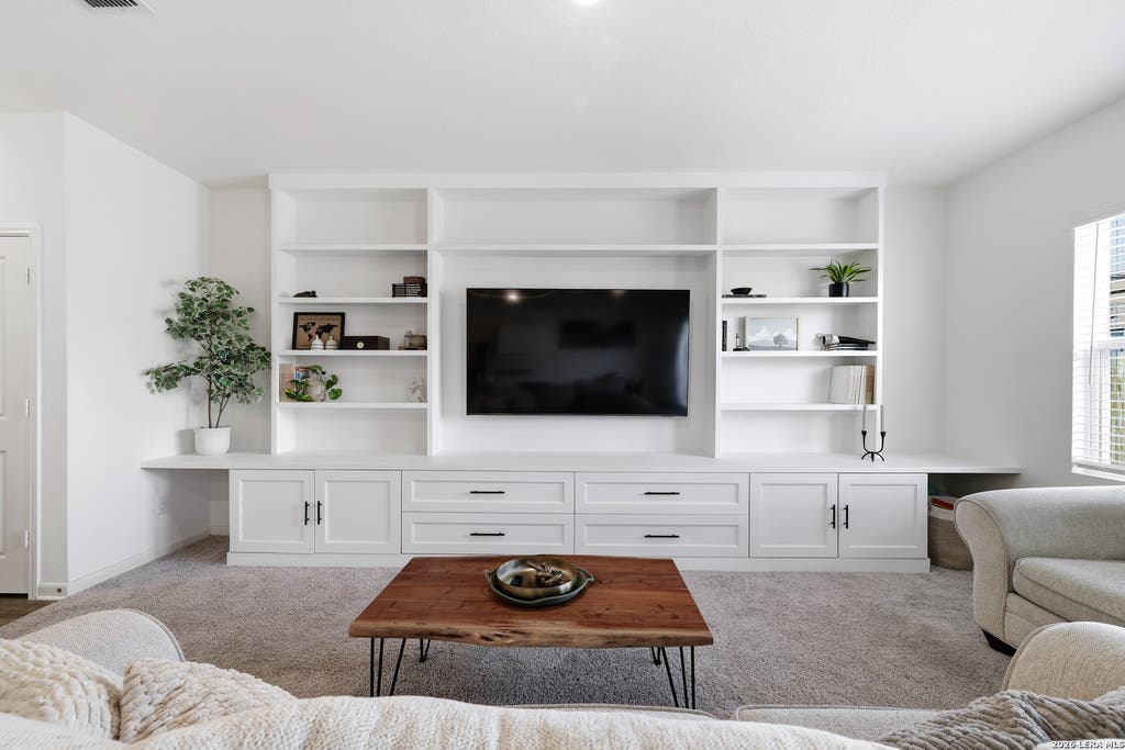 Photo of 7726 Fern Holw, San Antonio, TX 78252 (MLS # 1973553)