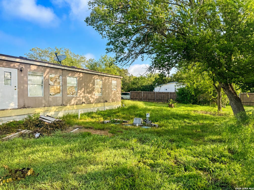 Photo of 4606 LEGEND FLS, San Antonio, TX 78253 (MLS # 2008698)