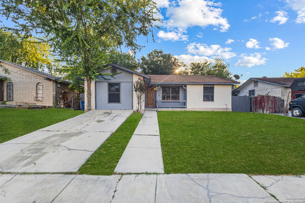 Photo of 3718 Bremen, San Antonio, TX 78210 (MLS # 1883636)