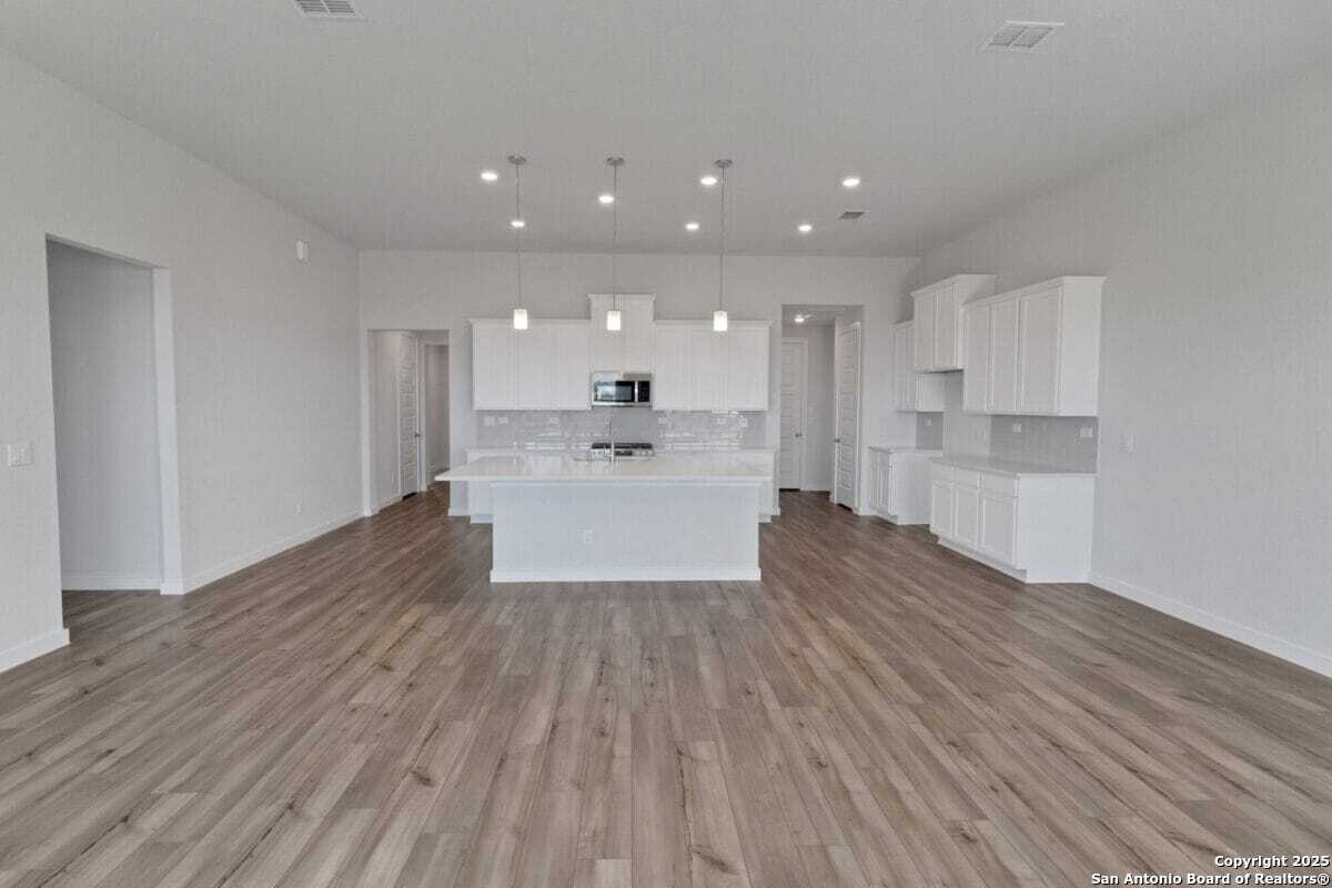 2059 Newforest Peak