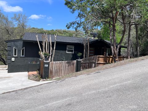 1156 Deerwood Canyon Lake TX 78133