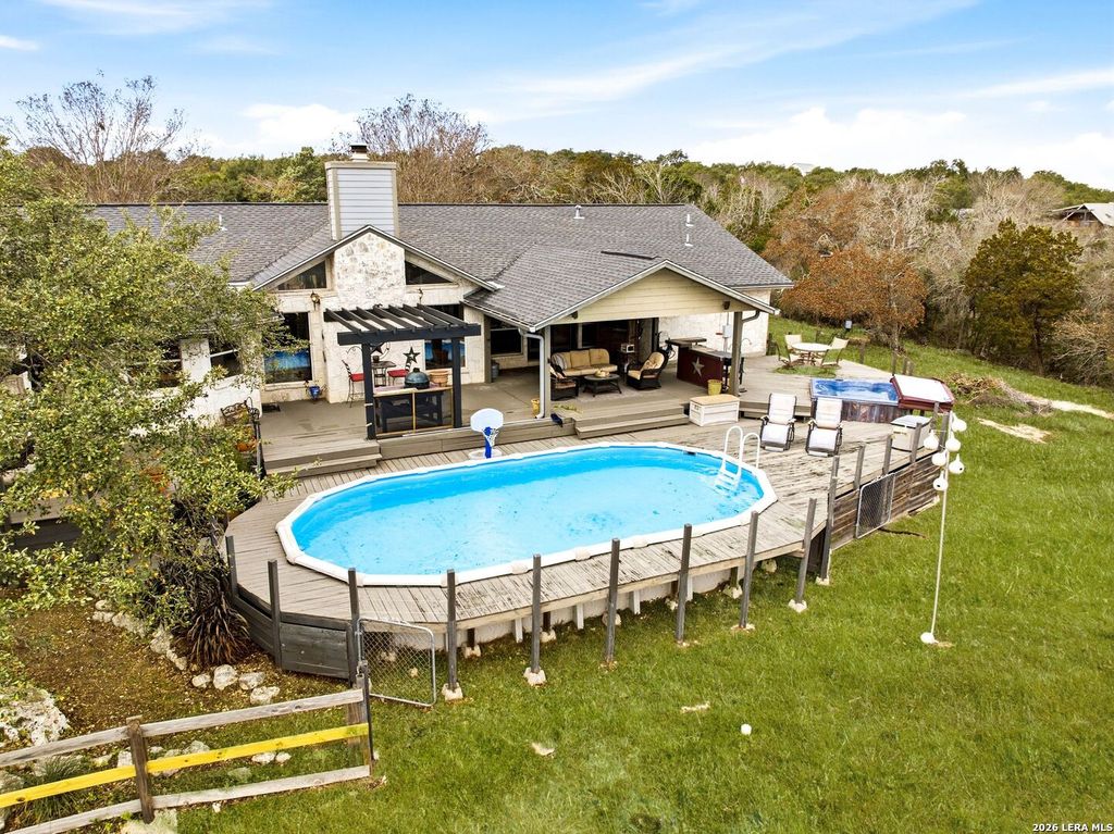 Photo of 27150 Karsch Rd, Boerne, TX 78006 (MLS # 1933976)