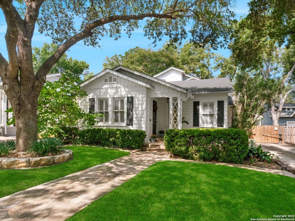 Photo of 351 Rosemary Avenue, San Antonio, TX 78209 (MLS # 1917589)