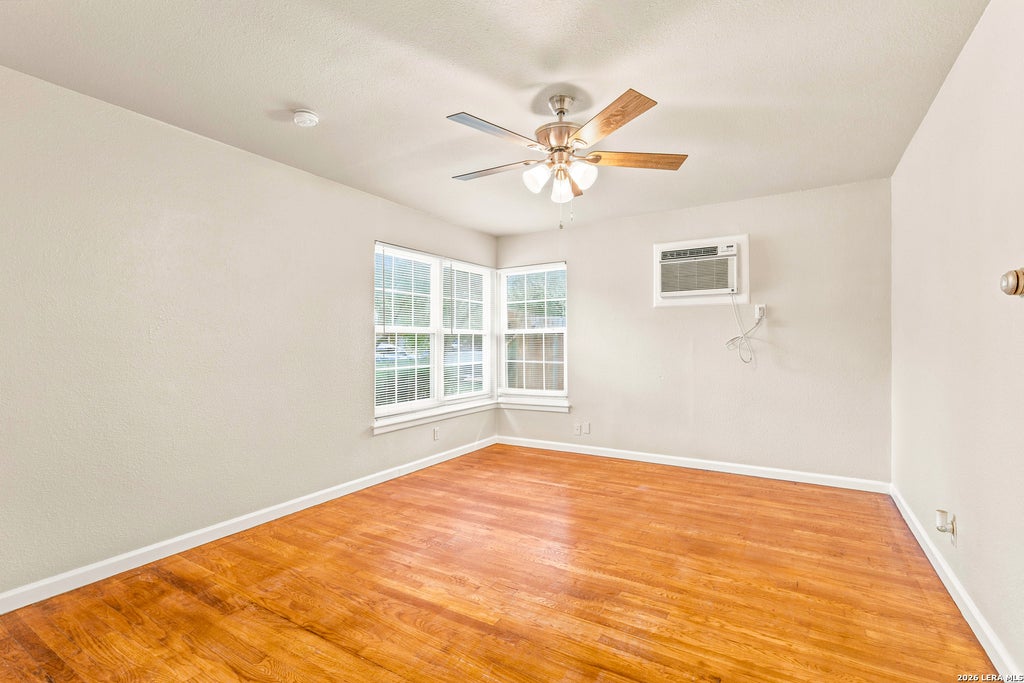 Photo of 230 Serna Park, San Antonio, TX 78218 (MLS # 2017527)