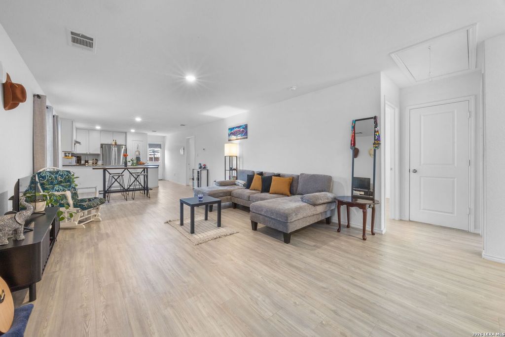 Photo of 7415 DONKEY VLY, San Antonio, TX 78252 (MLS # 1957026)