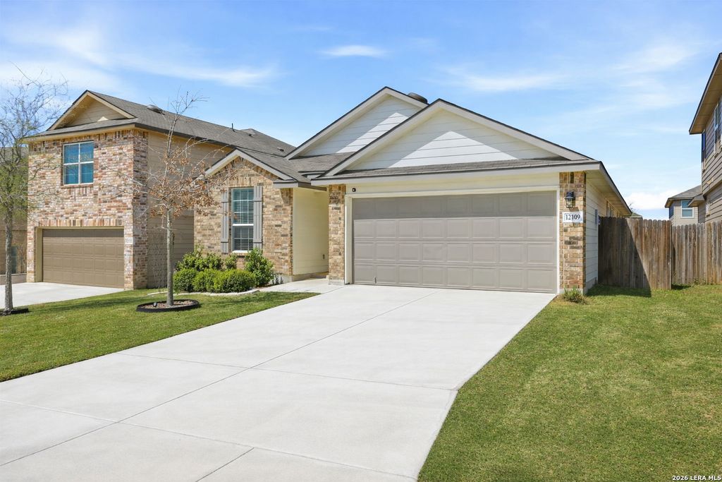 Photo of 12109 Old Onyx, San Antonio, TX 78245 (MLS # 1950344)