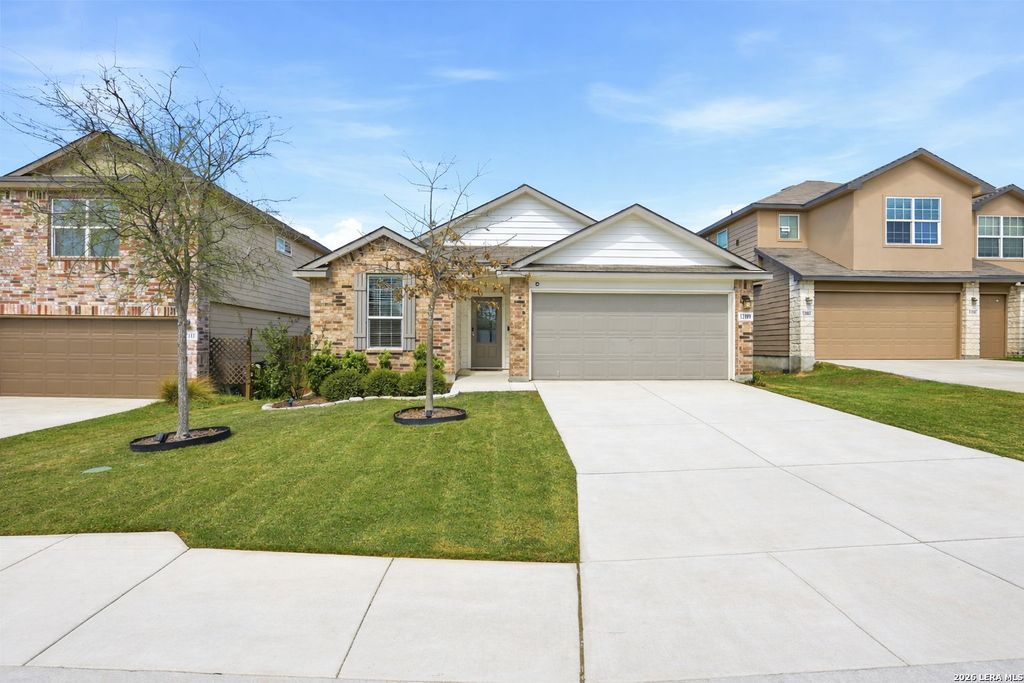 Photo of 12109 Old Onyx, San Antonio, TX 78245 (MLS # 1950344)