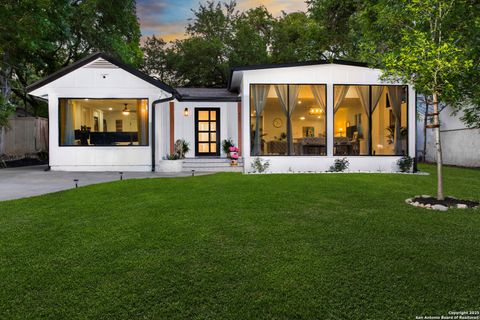 423 College Blvd. Alamo Heights TX 78209