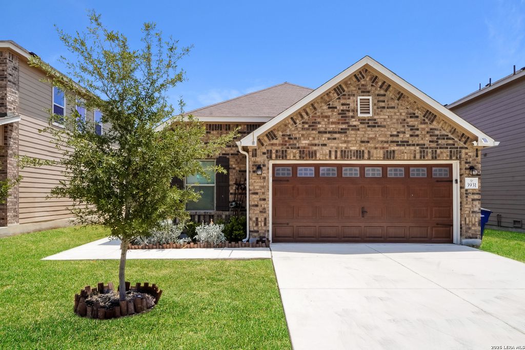 Photo of 3931 Gentle Meadow, New Braunfels, TX 78130 (MLS # 1955376)