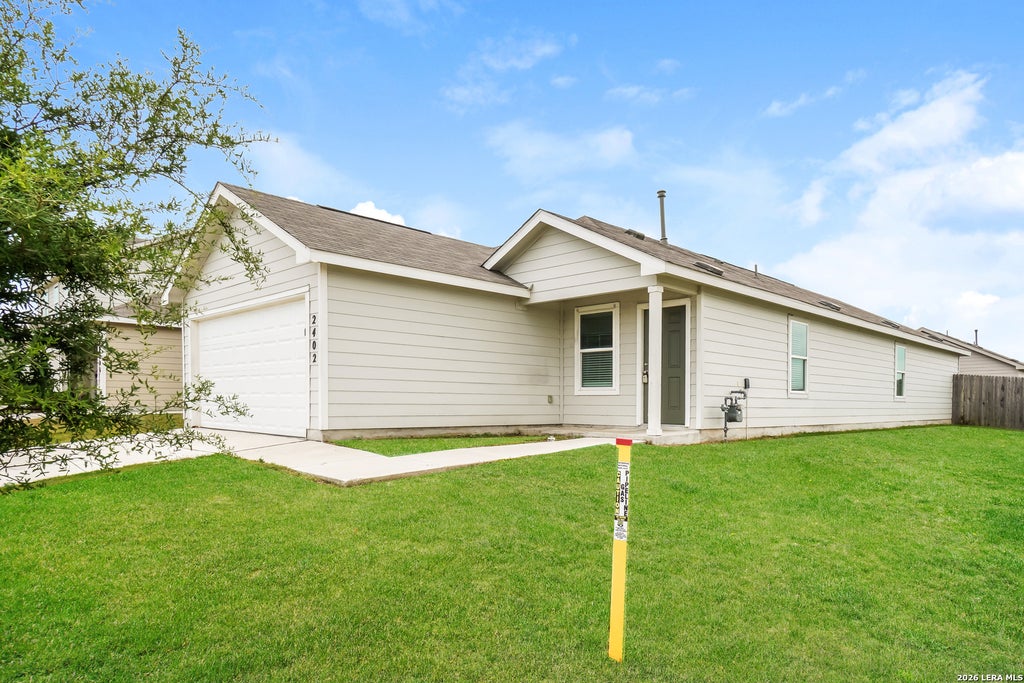 Photo of 2402 Double Oak, New Braunfels, TX 78130 (MLS # 2007628)