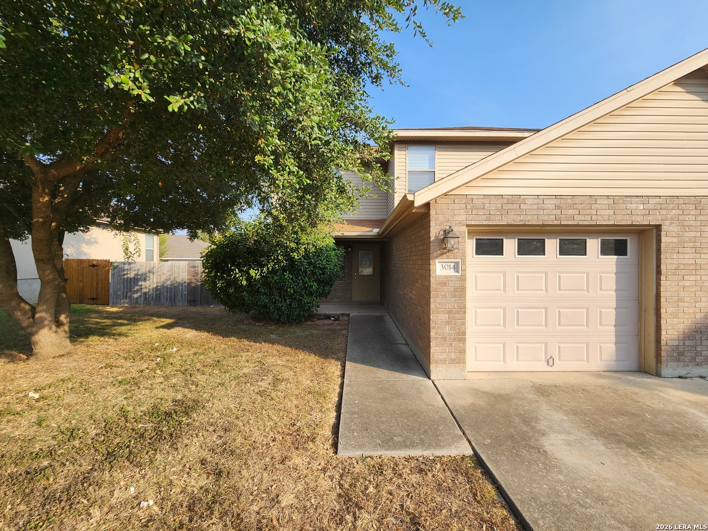 Photo 1 of 32 — 3014 Green Mountain Dr, New Braunfels, TX 78130