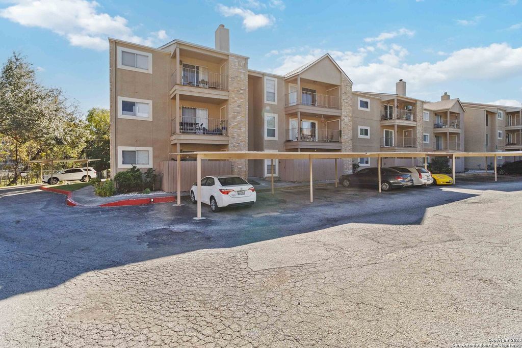 Photo of 4119 MEDICAL DR F203 #F203, San Antonio, TX 78229 (MLS # 1897187)