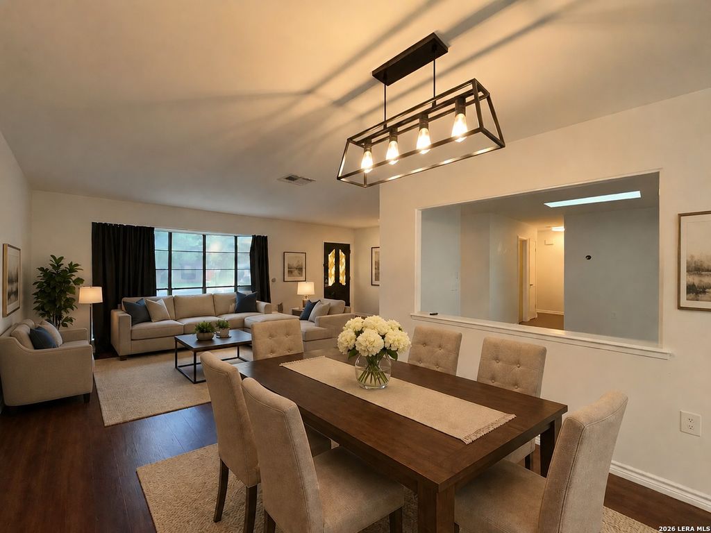 Photo of 16519 Front Royal, San Antonio, TX 78247 (MLS # 1991380)