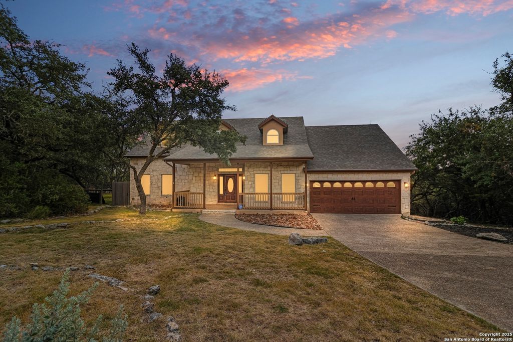 Photo of 27030 Vaughns View, San Antonio, TX 78260 (MLS # 1913559)