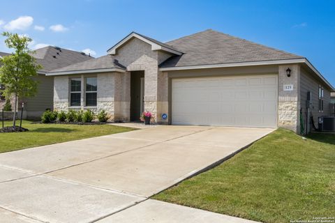 Single Family Residence in Huntsville TX 125 Barton Creek Dr 2.jpg