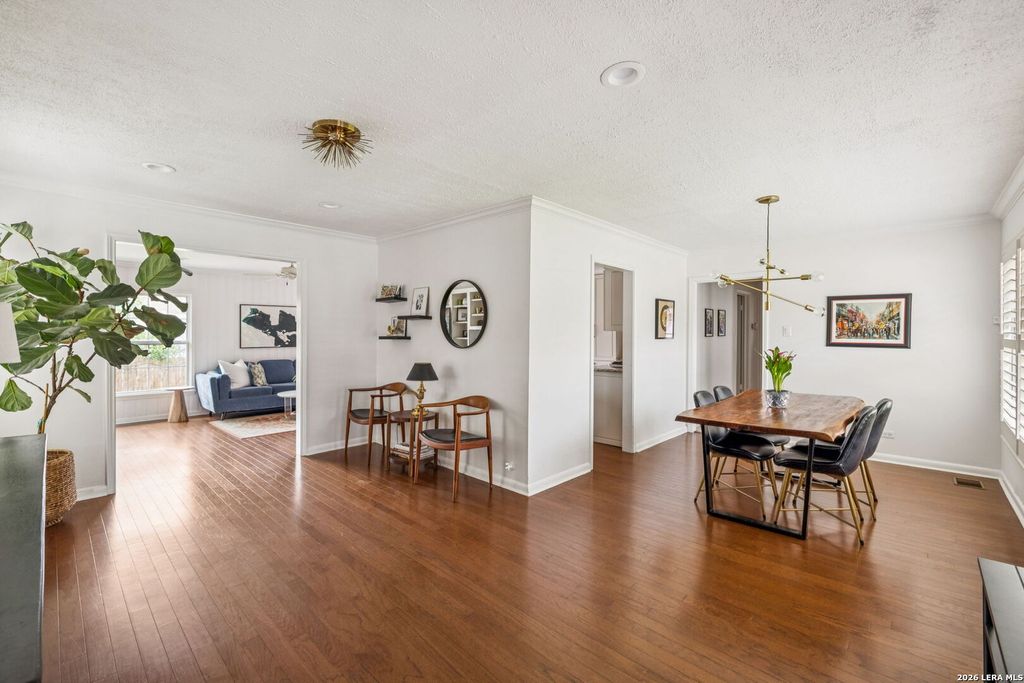 Photo of 411 Harmon Dr, San Antonio, TX 78209 (MLS # 1941440)