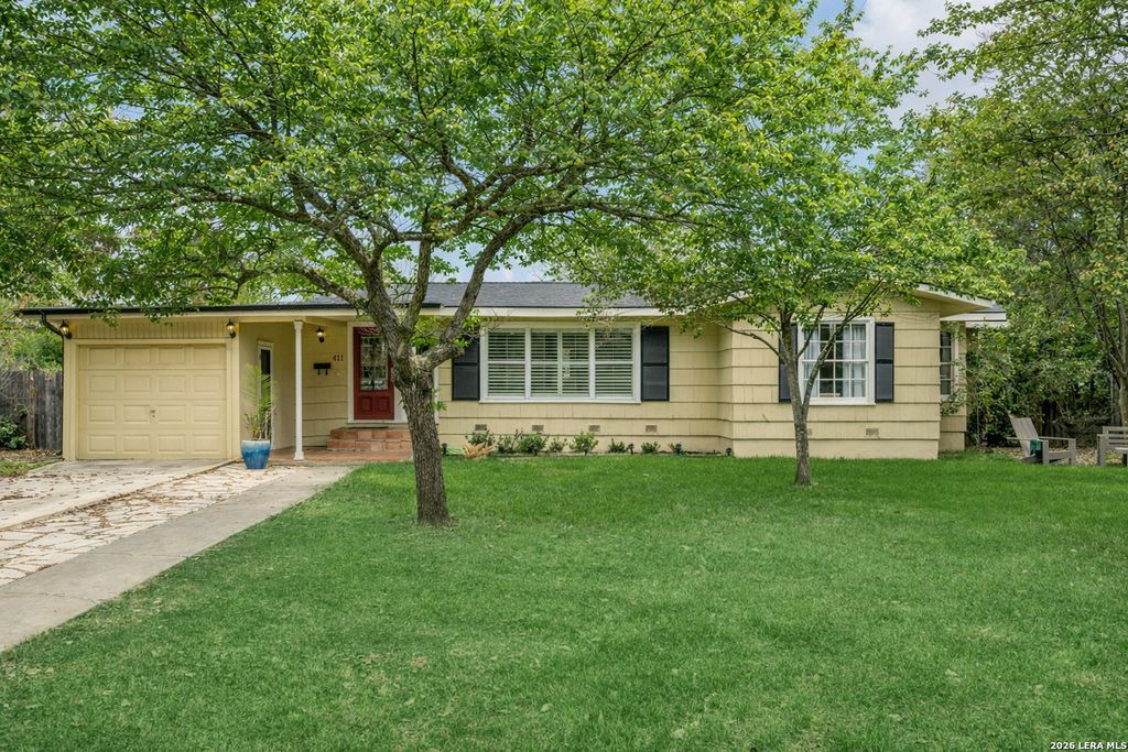 Photo of 411 Harmon Dr, San Antonio, TX 78209 (MLS # 1941440)
