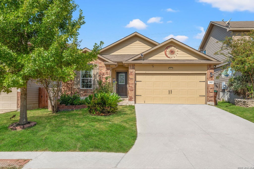 Photo of 1903 Emerald Edge, San Antonio, TX 78245 (MLS # 2015736)
